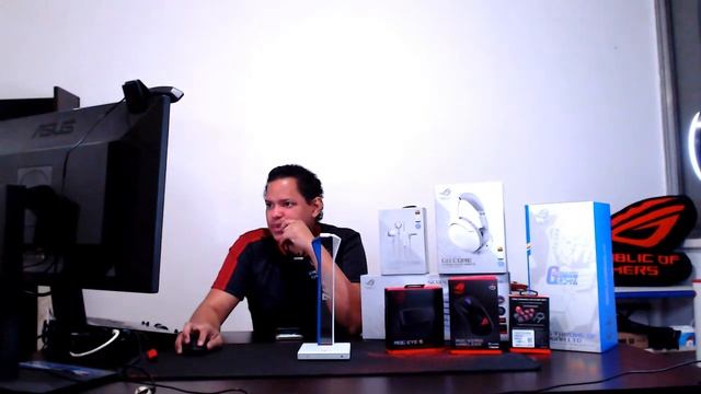 ASUS Tech-On #15 - Periféricos Moonlight y otros accesorios ROG. смотреть онлайн