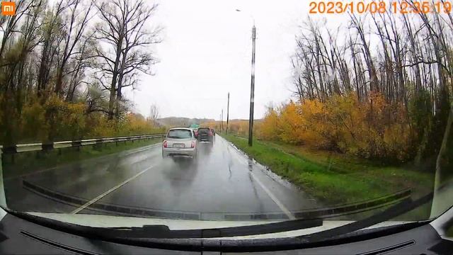 NISSAN MICRA К564УА702 обгон по встречке, пересечение сплошной смотреть онлайн