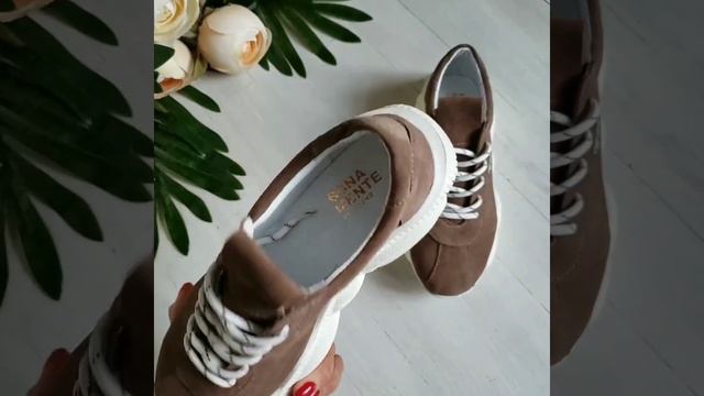 Женские замшевые кроссовки на мимишной подошве смотреть онлайн