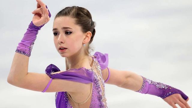 Камила Валиева получила медаль . смотреть онлайн