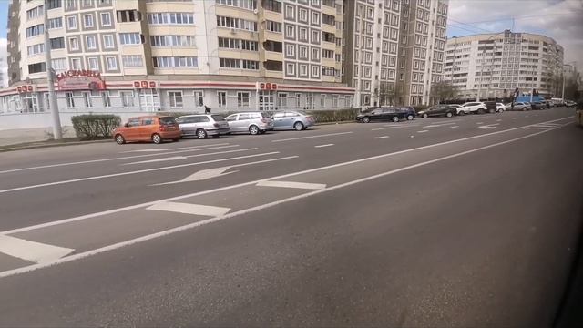 МИНСК (Беларусь) | Поездка на Автобусе; МАЗ-105.465; гос. АК 4124-7; марш. 121. (23.04.2023 г.) смотреть онлайн