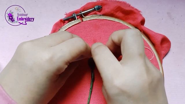 White Stargazer Lily Ribbon Embroidery Design (Easy & Complete Tutorial) смотреть онлайн