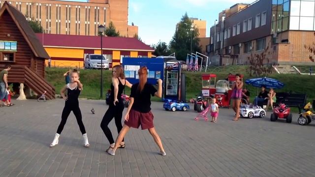 Lika Stich (Angelika Xclusive Lanvin),Nataly and Lady Candy VOGUE freestyle смотреть онлайн