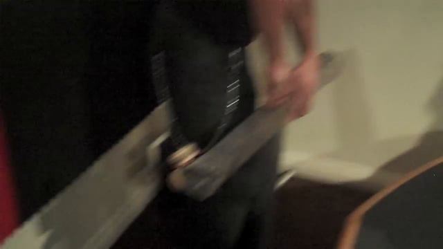 Mike King sings Prince Tui Teka смотреть онлайн