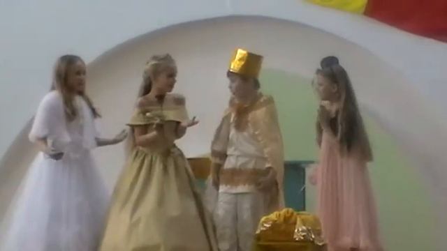 Настя Федотова в роли принцессы смотреть онлайн