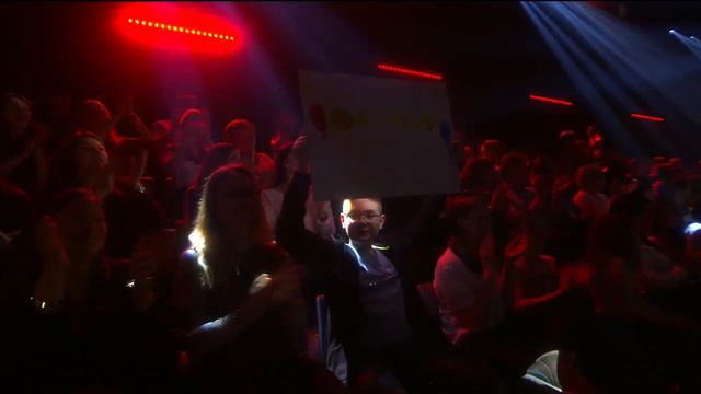 Ola Salo sjunger Livin' la vida loca i Stjärnornas stjärna 2018 смотреть онлайн