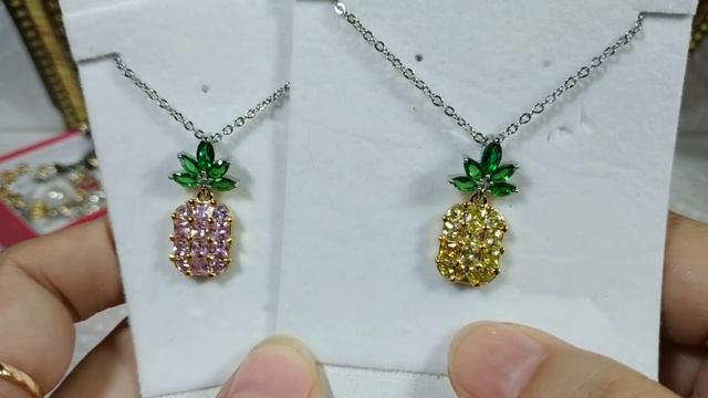 Обзор 68. Бижутерия aliexpress, красивые броши,TangTang, кольцо XuPing, ананасы, очки Mizho смотреть онлайн