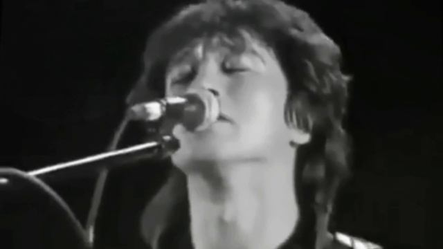 В. Цой (КИНО) - АПРЕЛЬ - (кавер НА НЕМЕЦКОМ) 4K смотреть онлайн