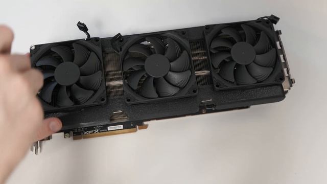 XFX RX 7900XTX Noctua Deshroud смотреть онлайн