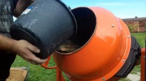 Замес раствора для кирпичной кладки (пропорции песка и цемента)