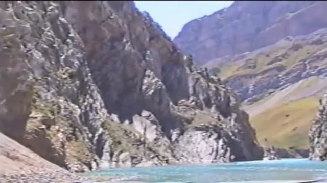 Вспоминаю наш прекрасный поход по ущелью реки Коксу. смотреть онлайн