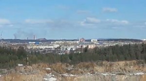 Панорама окрестностей г. Североуральск и п. Баяновка. 27.03.2020г. VID 20200327 WA0003