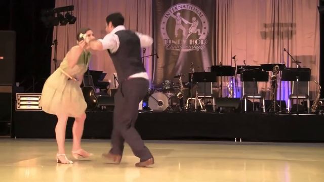 2012 ILHC Showcase - Patrick Szmidt & Natasha Ouimet смотреть онлайн