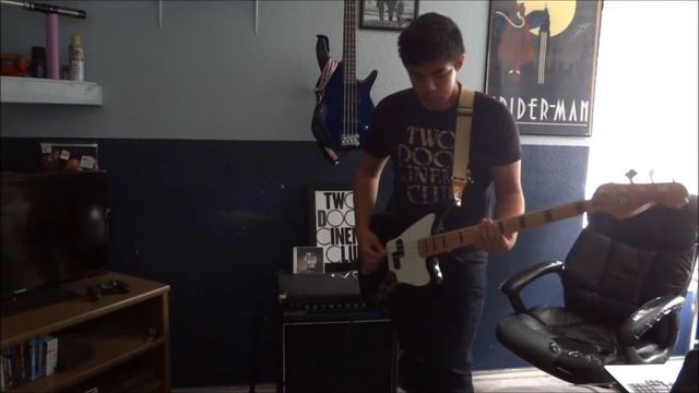 Two Door Cinema Club -Cigarettes In The Theater (Lead Guitar and Bass Cover смотреть онлайн