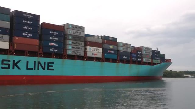 Skagen Maersk Container ship leaving Savannah GA 7/29/2012 смотреть онлайн
