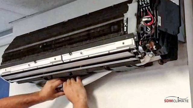 Почему вода из сплит-системы течет в комнату? смотреть онлайн