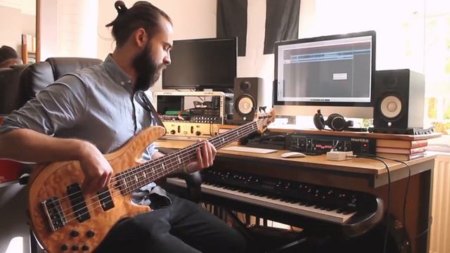 UPBEAT - HELIX SOLKUN // BASS COVER смотреть онлайн