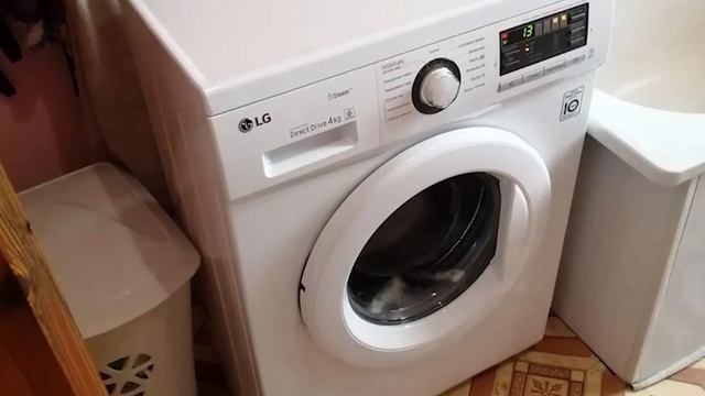 Стиральная машина LG F1096SDS0 смотреть онлайн