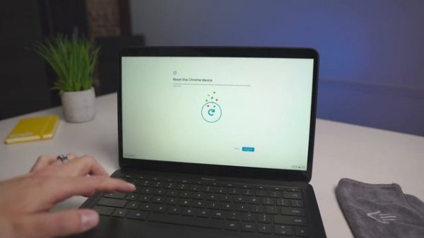 Chrome OS Update Broke Your Chromebook? Here's How To Revert Back To An Older Version of Chrome OS