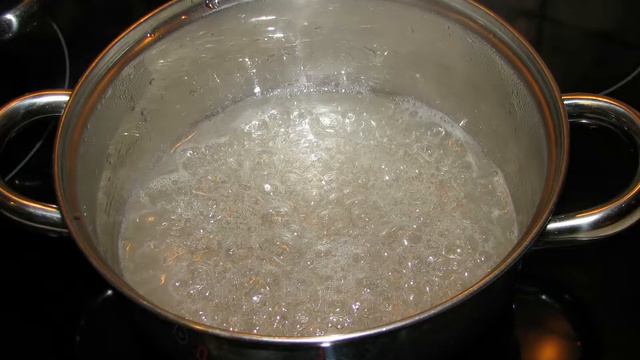 How to Make Black Locust (Acacia) Flower Syrup смотреть онлайн