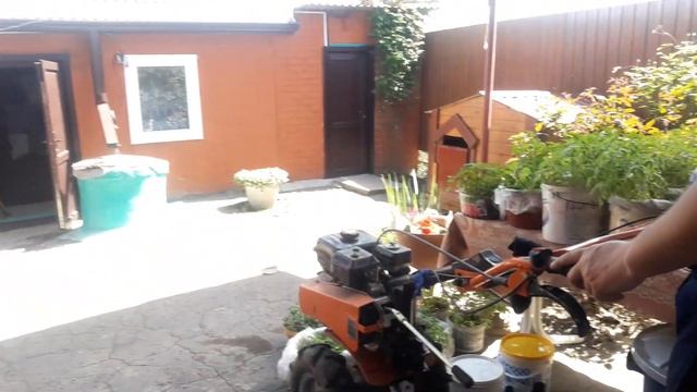 Готовим окрошку, домашние хлопоты.