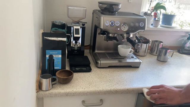 How I make coffee at home - sage barista express смотреть онлайн