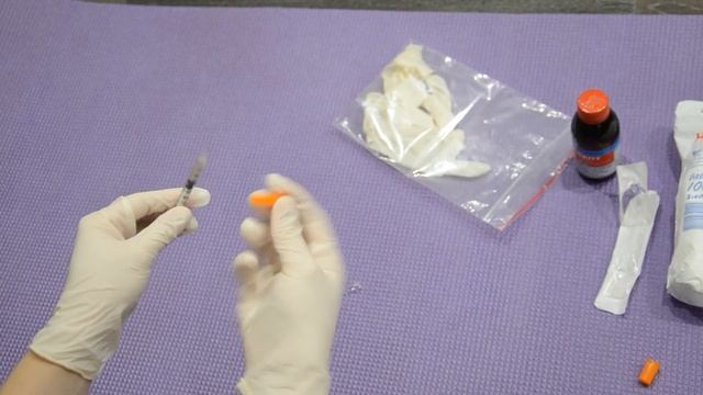 Как сделать укол собаке, подкожная инъекция, укол в холку EliteDoggy смотреть онлайн