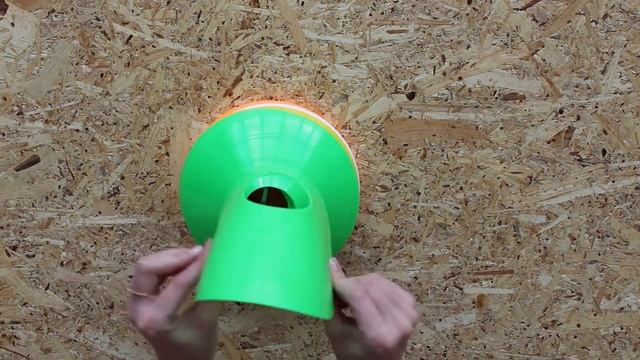 Конусы (фишки) спортивные PURE2IMPROVE TEAM CONES NEON | распаковка