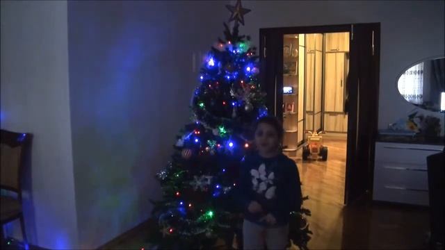 Ёлочка нарядная в гости к нам пришла! смотреть онлайн