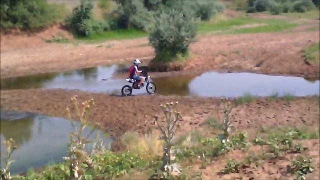 Irbis TTR 125 / покатушки в мини брод смотреть онлайн
