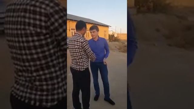 Ucell kompaniyasiga shikoyat bilan telefon qilgan abanentni oldiga Ucell bosh direktori keldi. Mana смотреть онлайн
