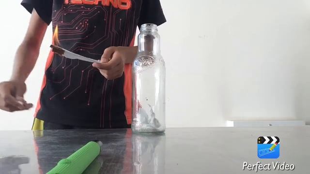 Как засунуть яйцо в бутылку смотреть онлайн