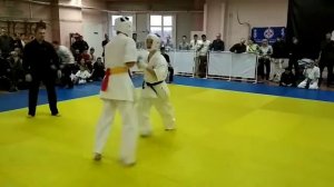 Бой за бронзу Синкёкусинкай каратэ.