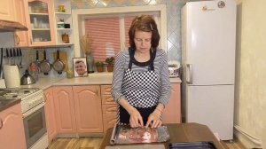 Бедро индейки в духовке. Запеченное бедро индейки в фольге в духовке.