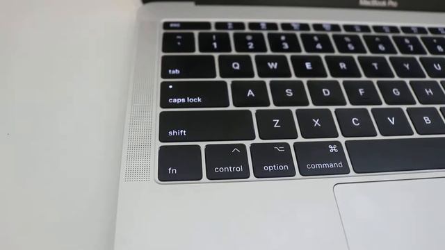 MacBook Pro 13.3 8Gb 128Gb SSD