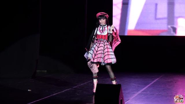 Draculaura - Monster High Haunt Couture (Одиночное альтернативное дефиле) Taiyou no Matsuri 12.08.2 смотреть онлайн