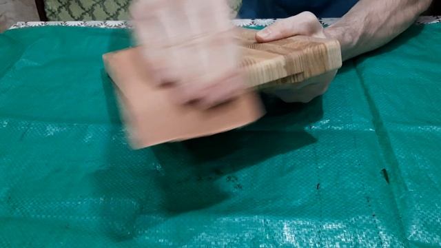 Обработка торцевой разделочной доски минеральным маслом смотреть онлайн