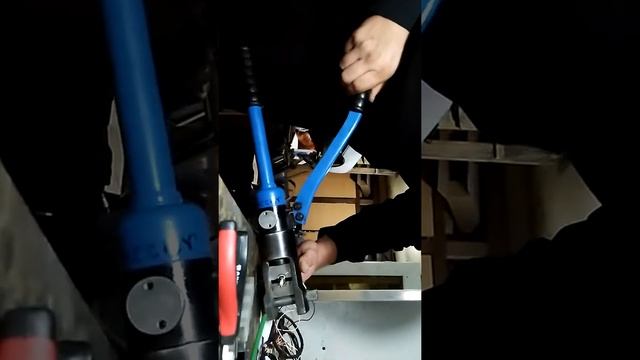 Обжим силового провода для аудиосистемы. смотреть онлайн