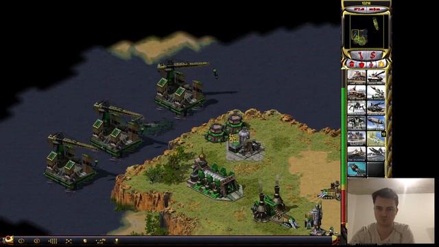 играю Red Alert 2 tsunami navy crabs try to win in ffa смотреть онлайн
