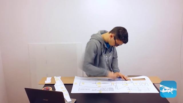Изрязване на частите за радиоуправляем самолет от депрон смотреть онлайн