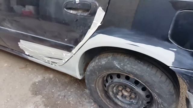 Toyota Avensis D4D 2002 is ready for painting. смотреть онлайн