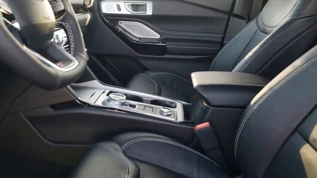 2023 Ford Explorer Libertyville, Vernon hills, Gurnee, Niles Palatine 3F097 смотреть онлайн