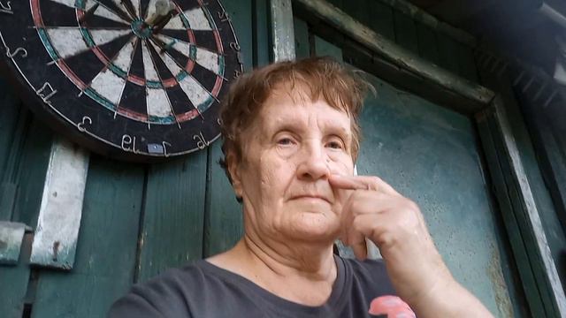 Начали копать картошку, потом покажу, а пока уезжаю по делам смотреть онлайн