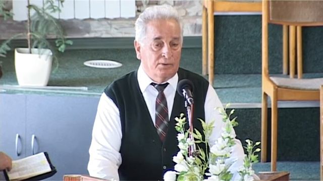 О, если бы и ты хотя в сей твой день узнал, что служит к миру твоему! смотреть онлайн
