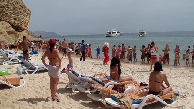 Клубные танцы 8 марта 2013г. на пляже в Роял Роджане Шарм смотреть онлайн