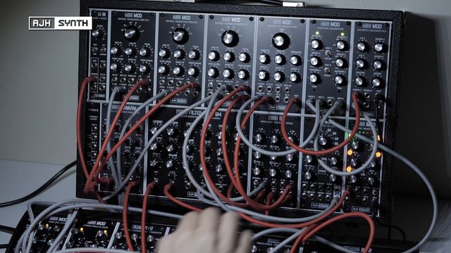 New Module & Melodic Performance: Chance Delay, Wave Swarm, Gemini 2412, Fixed Filter Bank 914 +mor смотреть онлайн