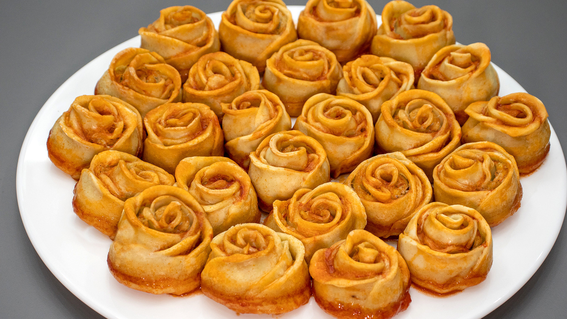 Таких ПЕЛЬМЕНЕЙ вы точно ещё не ели! Необычный РЕЦЕПТ пельменей "РОЗОЧКИ! | ЭТО ПРОСТО смотреть онлайн