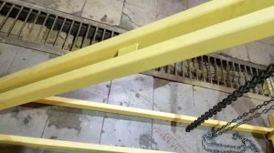 Подъемник-опрокидыватель усовершенствованный.