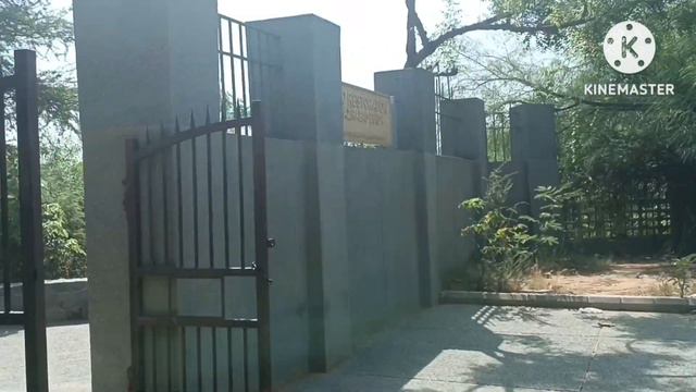 Tau Devilal Biodiversity park & Botanical Garden - Sector 52 , Gurugram смотреть онлайн