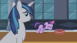 Мой Маленький Пони песня Искорки (Старший Братец Мой Друг На Вечно)